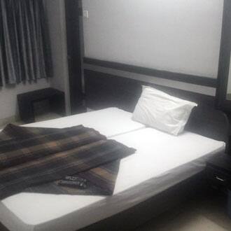 Hotel Pritam, Nagpur 4